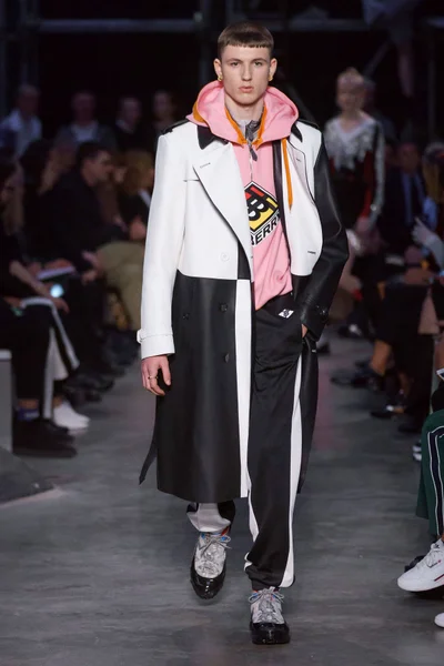 Look 7